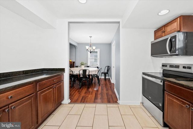 31 LEA RD, New Castle, DE 19720