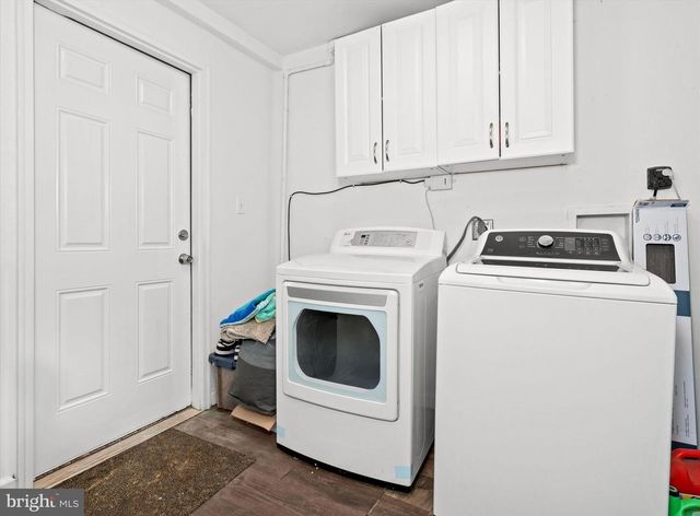 31 LEA RD, New Castle, DE 19720