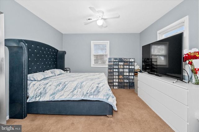 31 LEA RD, New Castle, DE 19720