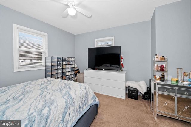 31 LEA RD, New Castle, DE 19720