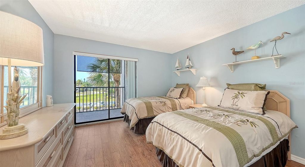 Image 25 of property listing at 6116 43RD STREET W 305D, Bradenton, FL 34210