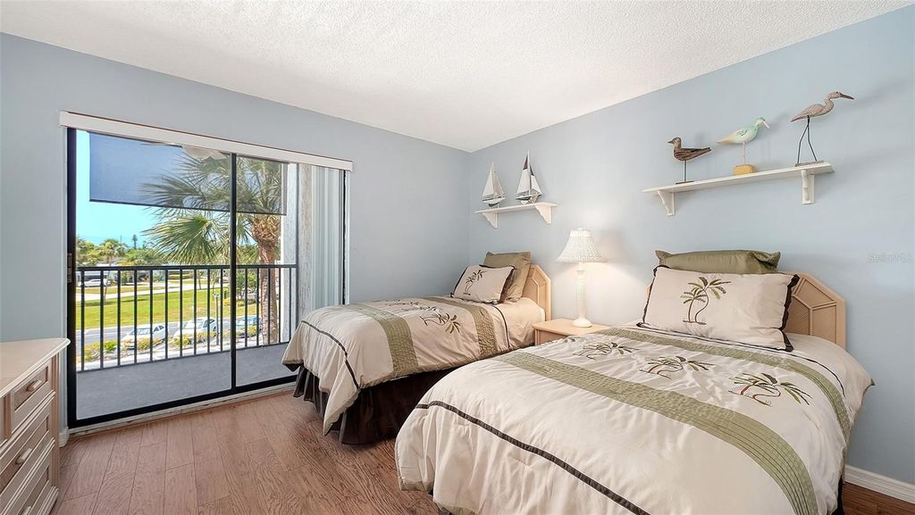 Image 26 of property listing at 6116 43RD STREET W 305D, Bradenton, FL 34210
