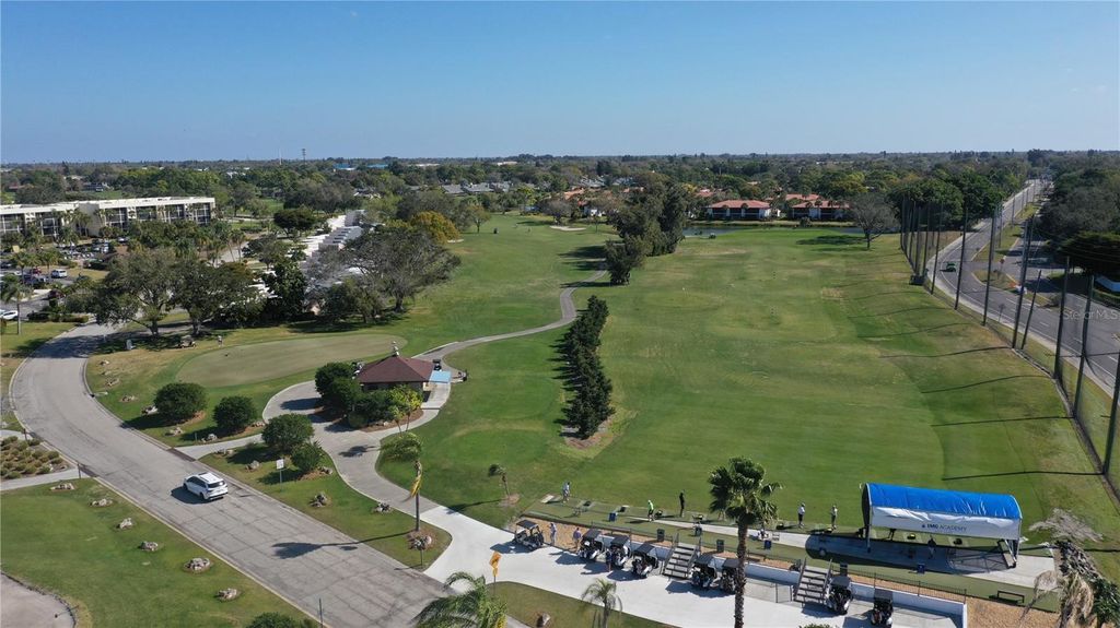 Image 41 of property listing at 6116 43RD STREET W 305D, Bradenton, FL 34210