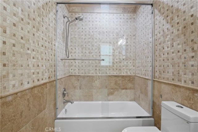 3267 Laurel Canyon Boulevard, Studio City, CA 91604