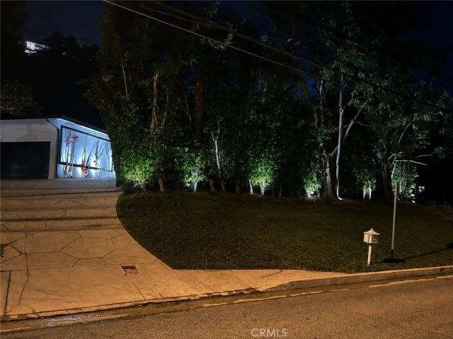 3267 Laurel Canyon Boulevard, Studio City, CA 91604