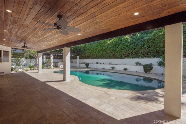3267 Laurel Canyon Boulevard, Studio City, CA 91604