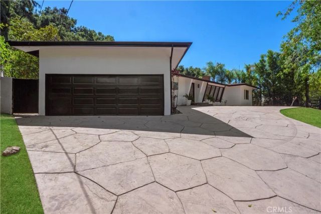 3267 Laurel Canyon Boulevard, Studio City, CA 91604