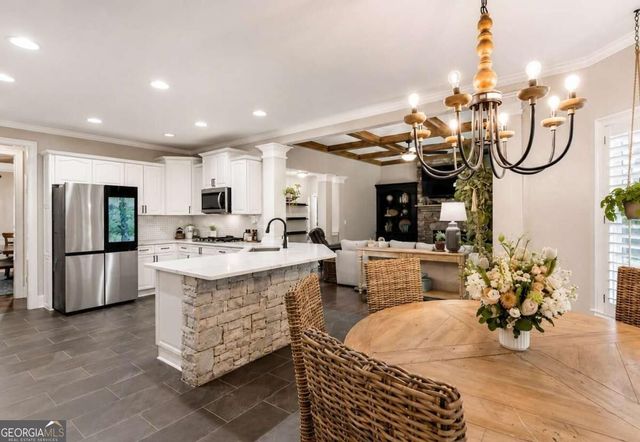 914 Meadow Club Court, Suwanee, GA 30024