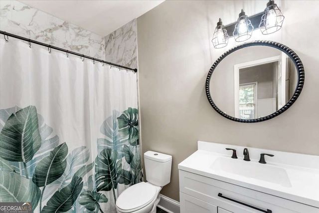 914 Meadow Club Court, Suwanee, GA 30024