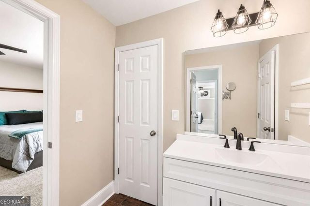 914 Meadow Club Court, Suwanee, GA 30024