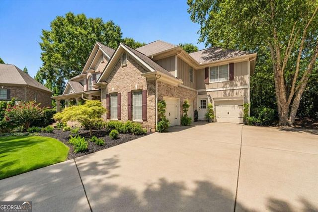 914 Meadow Club Court, Suwanee, GA 30024