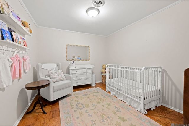 5173 Woodside Dr, Baton Rouge, LA 70808