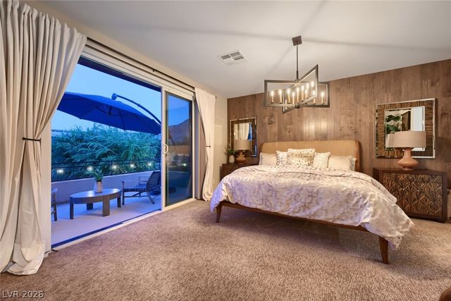 10313 Jade Point Drive, Las Vegas, NV 89135