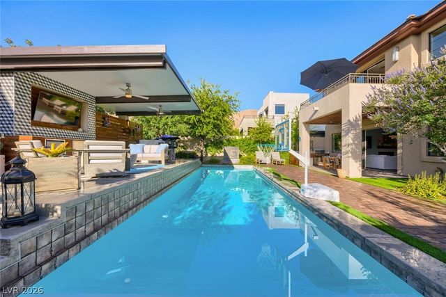 10313 Jade Point Drive, Las Vegas, NV 89135