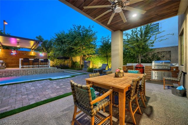 10313 Jade Point Drive, Las Vegas, NV 89135