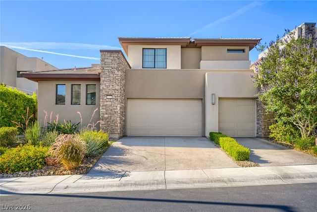 10313 Jade Point Drive, Las Vegas, NV 89135