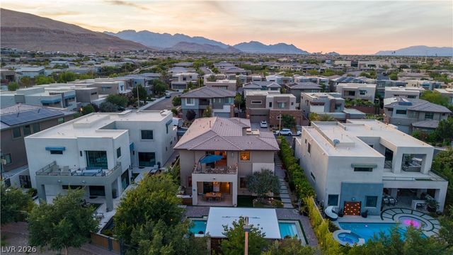 10313 Jade Point Drive, Las Vegas, NV 89135