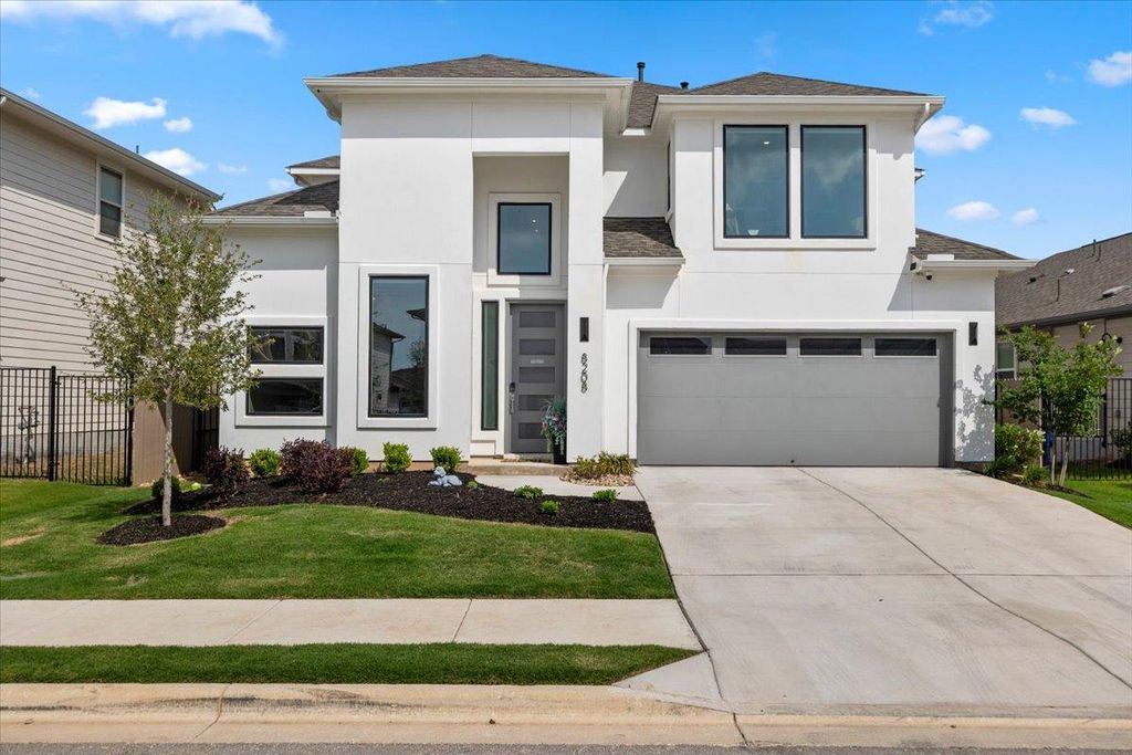 8208 Thelma Jean DR, Austin, TX 78744