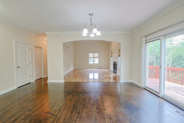 200 Ahmed Court, Glendale Heights, IL 60139