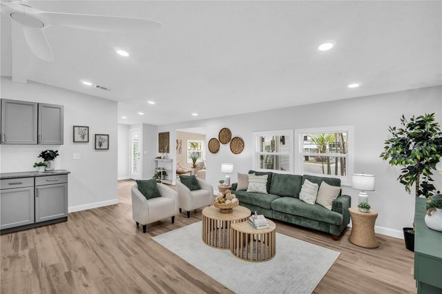 193 BLUE MARLIN DRIVE, Oldsmar, FL 34677