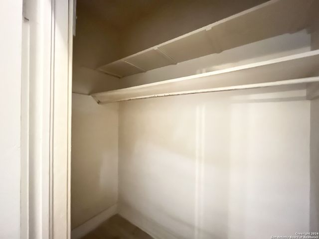 319 Army Blvd Apt 8, San Antonio, TX 78215