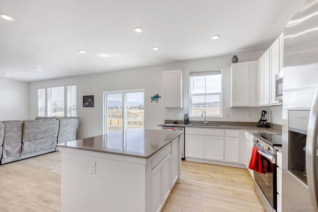 340 Paloma Way, Elizabeth, CO 80107