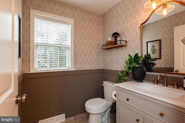 1518 SUNSET AVE, Lancaster, PA 17601