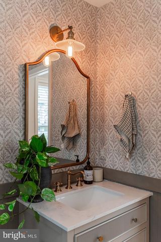 1518 SUNSET AVE, Lancaster, PA 17601