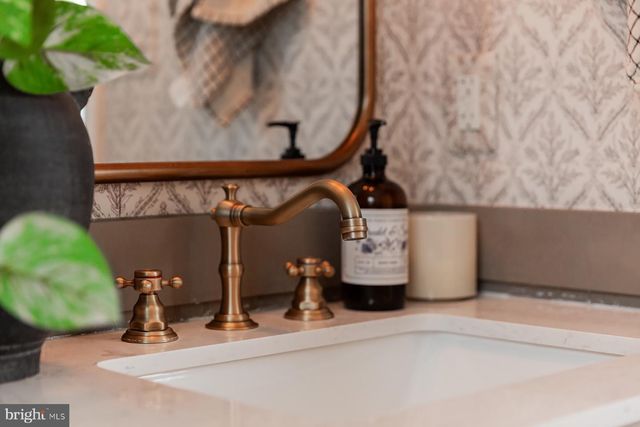 1518 SUNSET AVE, Lancaster, PA 17601