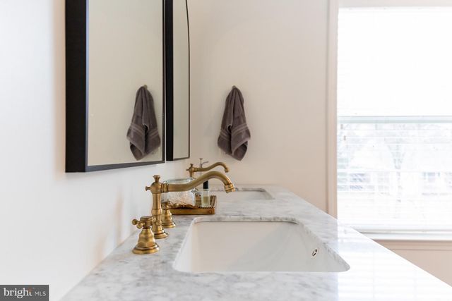 1518 SUNSET AVE, Lancaster, PA 17601