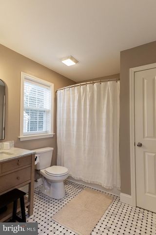 1518 SUNSET AVE, Lancaster, PA 17601