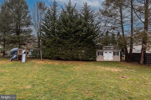 1518 SUNSET AVE, Lancaster, PA 17601