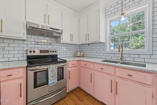 672 Southwick Avenue, Clayton, NC 27527
