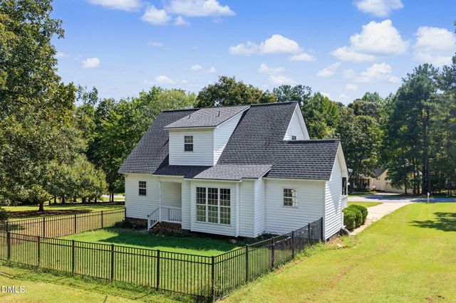 672 Southwick Avenue, Clayton, NC 27527