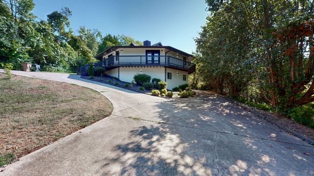 15456 Old Hickory Blvd, Nashville, TN 37211