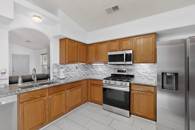 1724 Cielo Oeste Place NW, Albuquerque, NM 87120