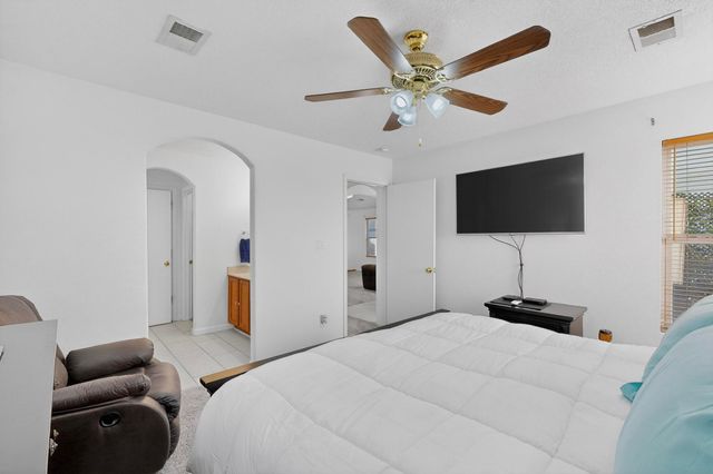 1724 Cielo Oeste Place NW, Albuquerque, NM 87120