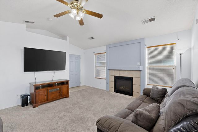 1724 Cielo Oeste Place NW, Albuquerque, NM 87120