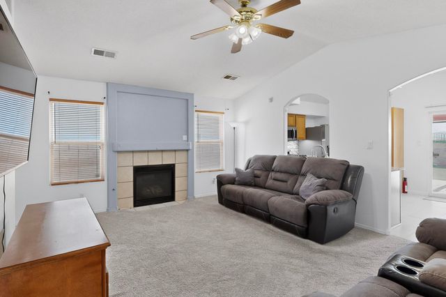 1724 Cielo Oeste Place NW, Albuquerque, NM 87120