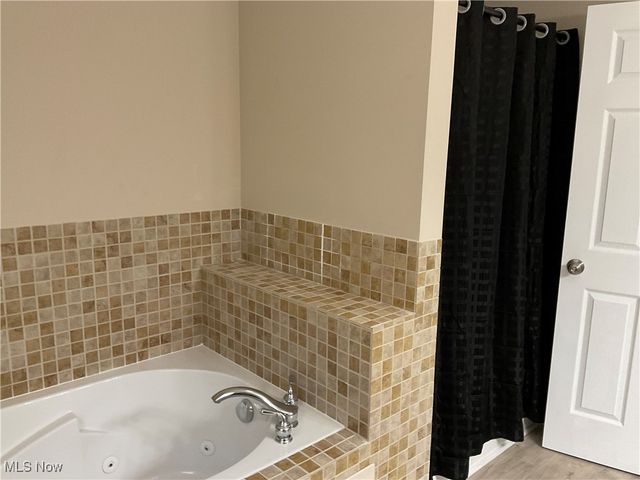 675 Meadowlark Road, Painesville Twp, OH 44077