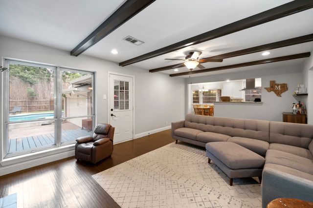 2107 Westwood Drive, Arlington, TX 76012