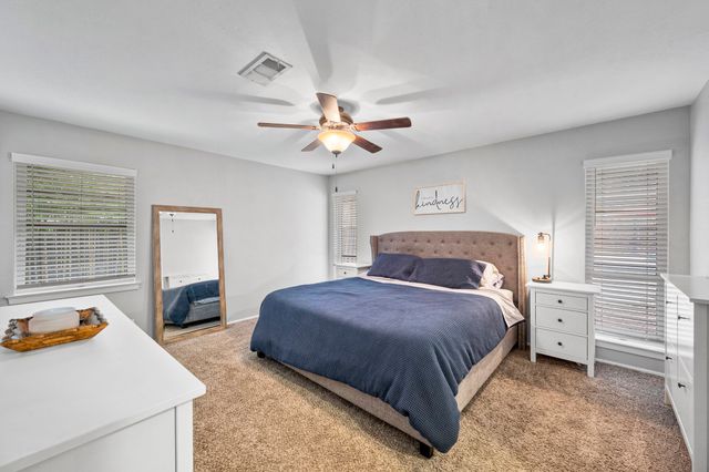 2107 Westwood Drive, Arlington, TX 76012