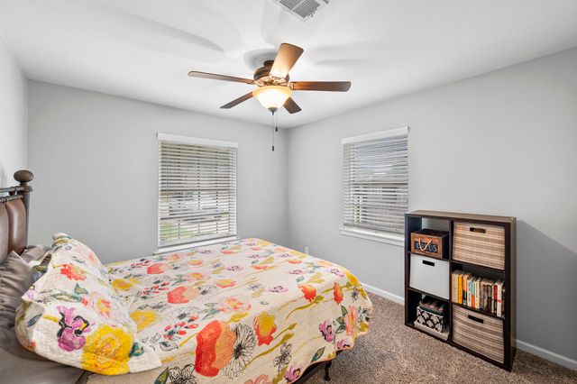 2107 Westwood Drive, Arlington, TX 76012