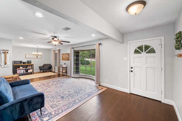 2107 Westwood Drive, Arlington, TX 76012