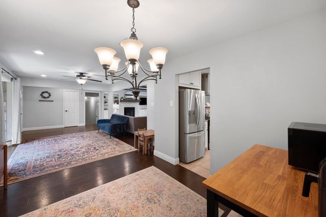 2107 Westwood Drive, Arlington, TX 76012