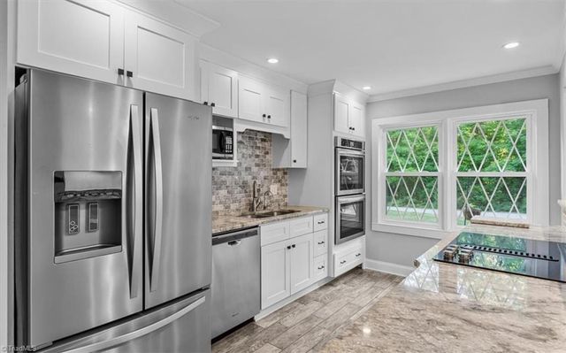 6401 Staffordshire Drive, Archdale, NC 27263