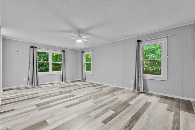 6401 Staffordshire Drive, Archdale, NC 27263