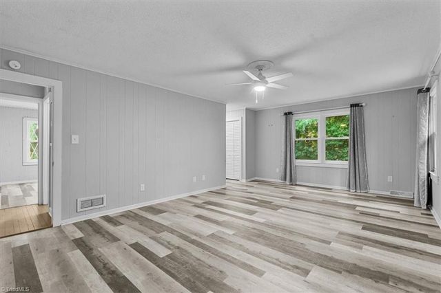 6401 Staffordshire Drive, Archdale, NC 27263