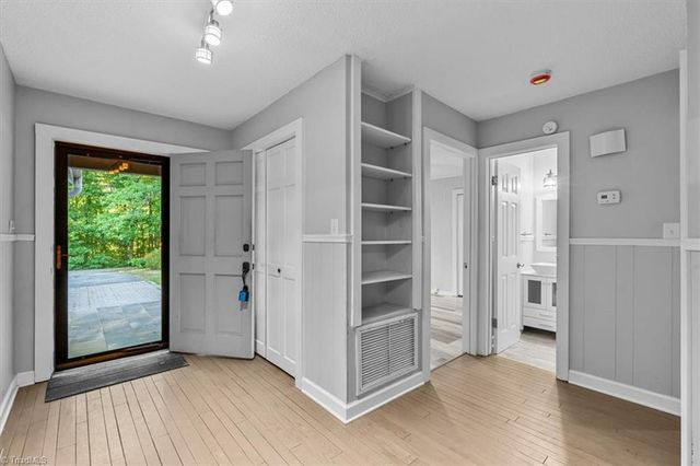 6401 Staffordshire Drive, Archdale, NC 27263