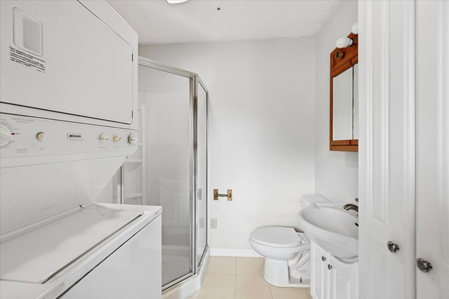 750 Hiawatha Avenue, Vadnais Heights, MN 55127